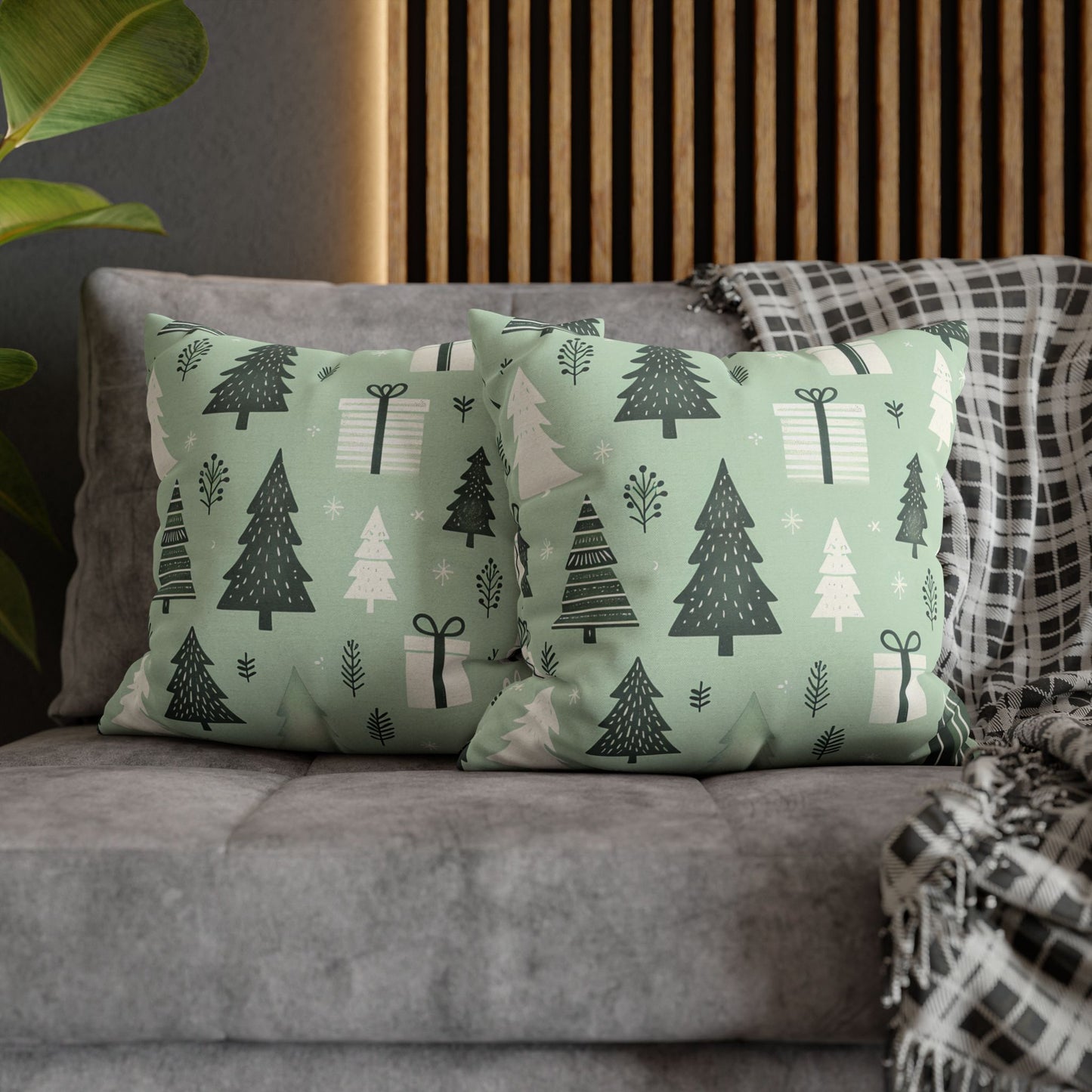 Green Christmas Tree Pattern Square Pillow Cover