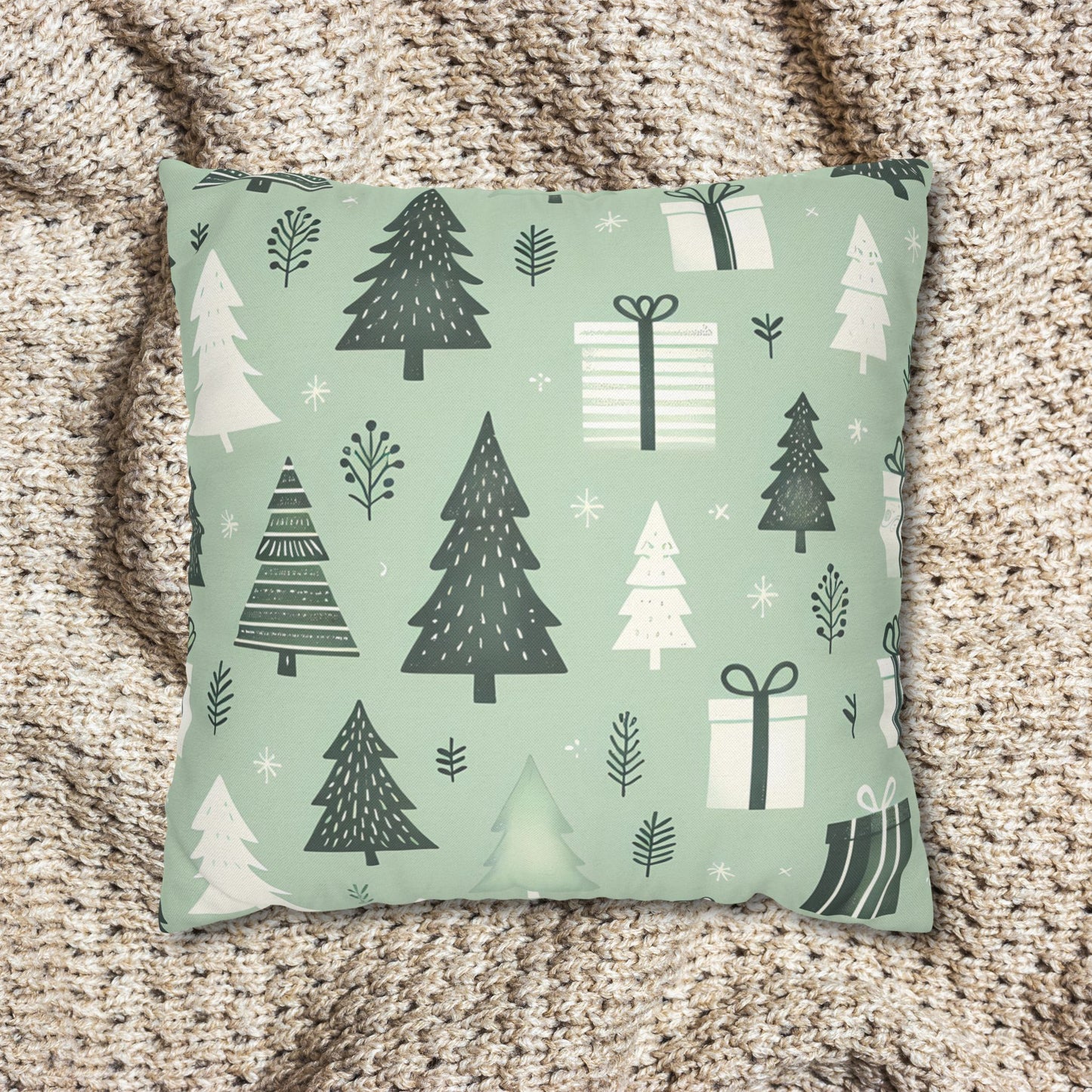 Green Christmas Tree Pattern Square Pillow Cover